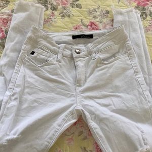 White Kancan distressed skinny jeans 24